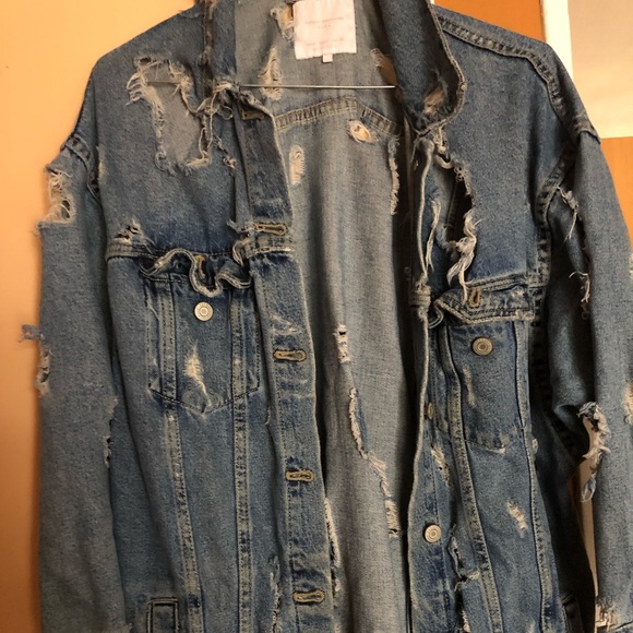 Zara oversized ripped jeans jacket - Picture 2 of 3